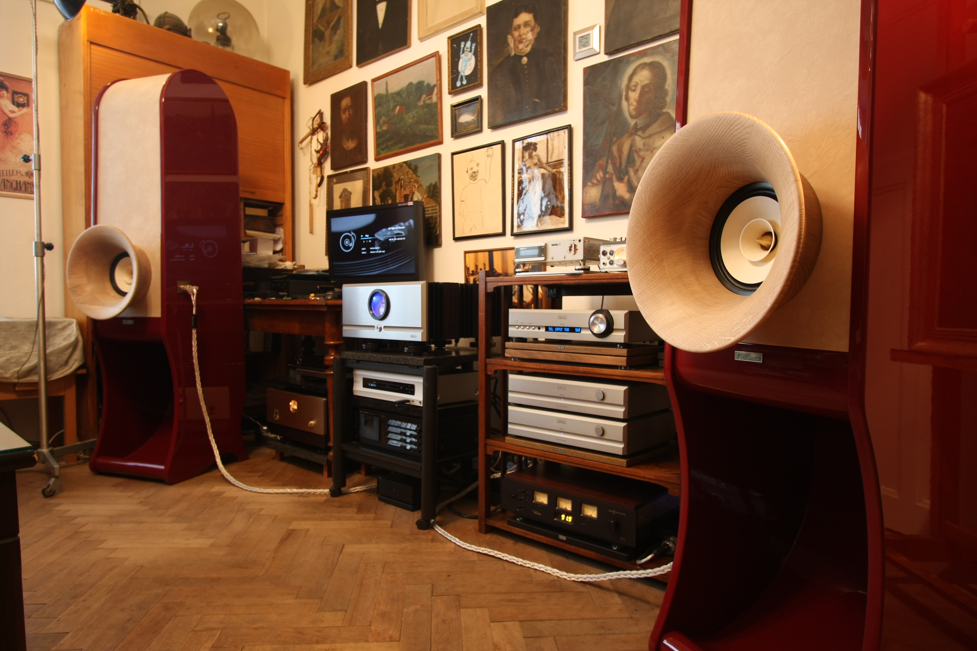 RDacoustic reproduktorové soustavy Evolution stereo 2.0 RDacoustic reproduktorové soustavy Evolution stereo 2.0